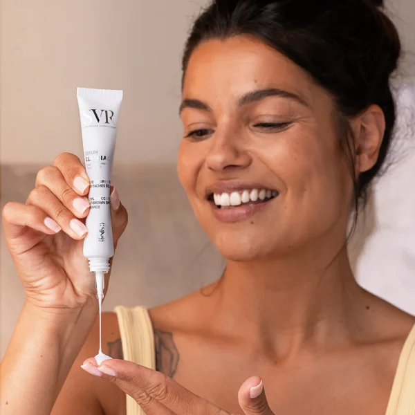 SVR CLAIRIAL SERUM CORRECTEUR INTEGRAL ANTI-TACHES ECLAT 30ML – Image 3